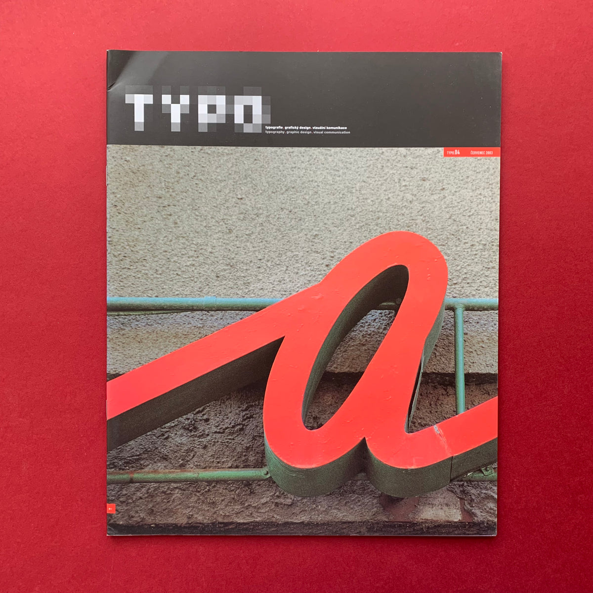 Typo magazine deals editor